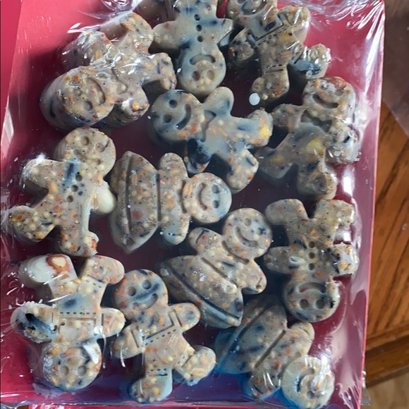 Christmas suet - Picture 9 of 9